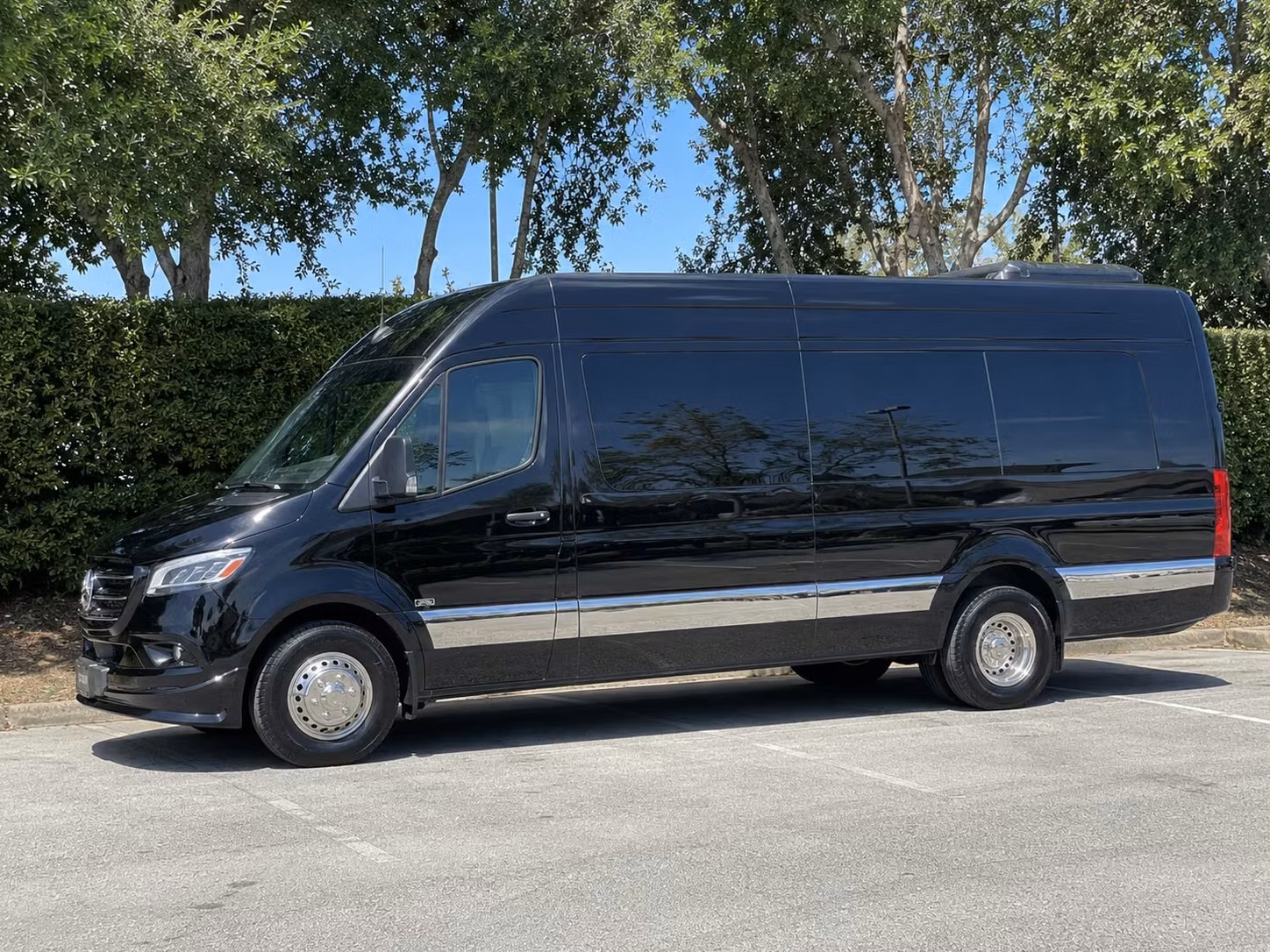 employee shuttle services in livonia